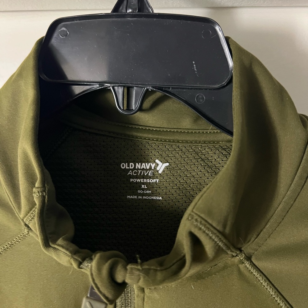 Old Navy Active Olive Green Jacket - Picture 2 of 4
